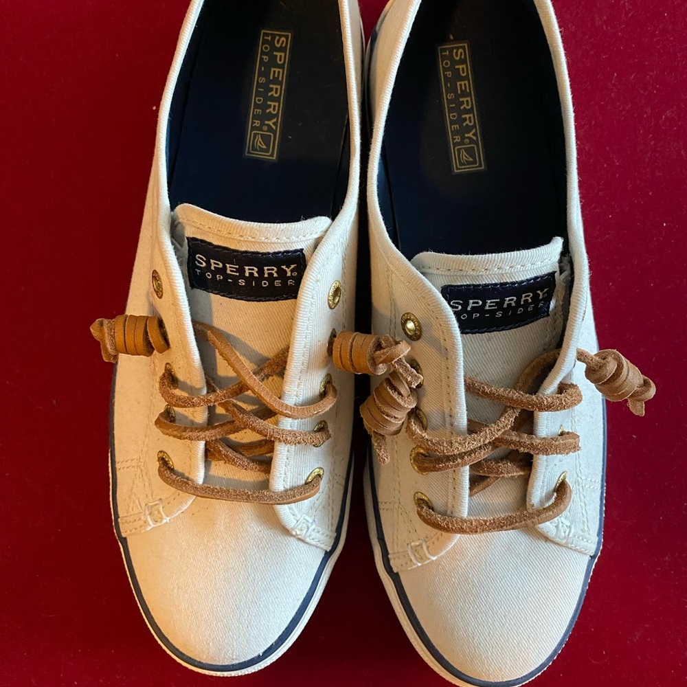 Women Sperry Shoes - Size 8 1/2 M - NEW